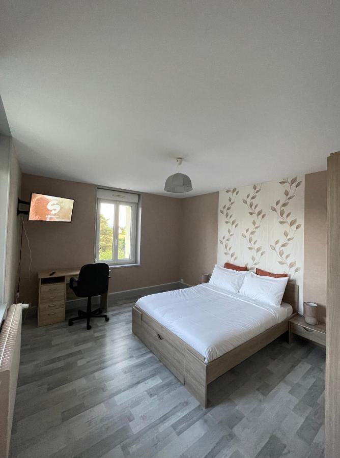 Appartement La Fourmi Verte Bruyeres Exteriör bild